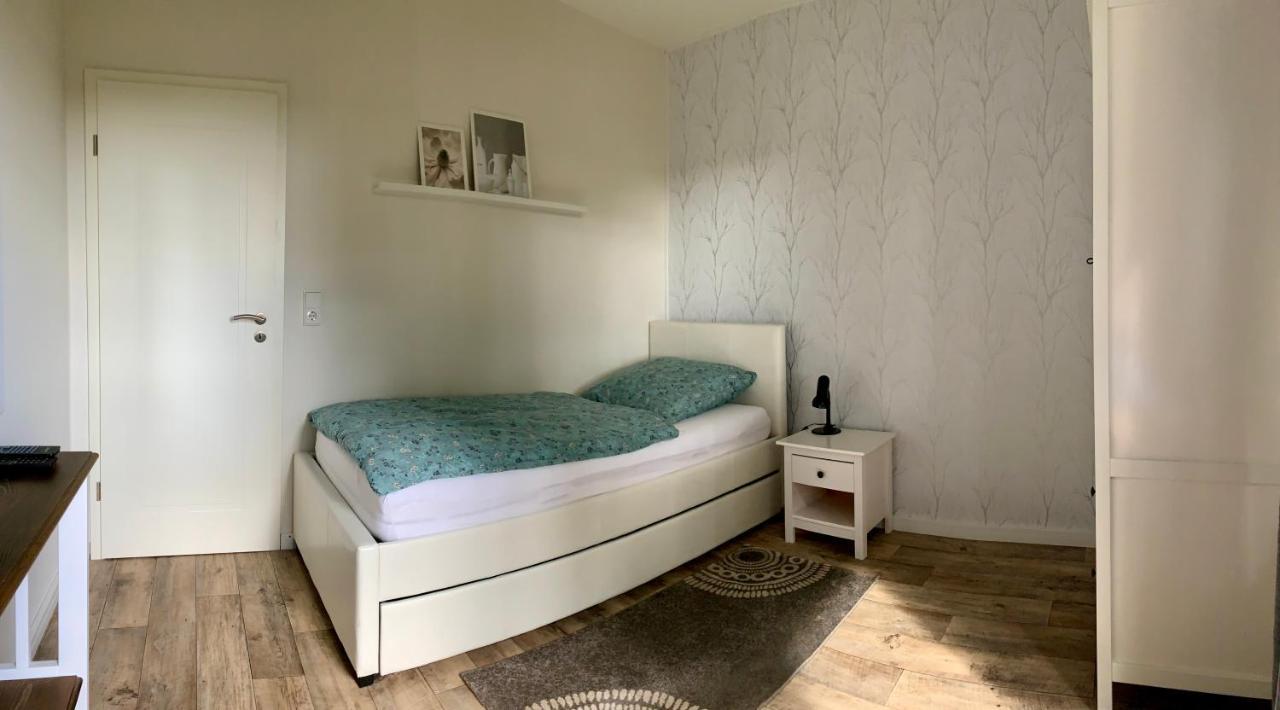 Leni Apartment *
